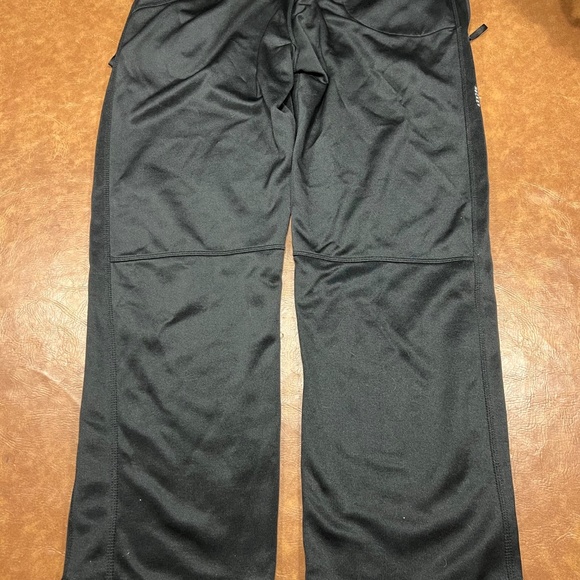 Winnipeg Jets Reebok Men’s Sweats. - Picture 3 of 3
